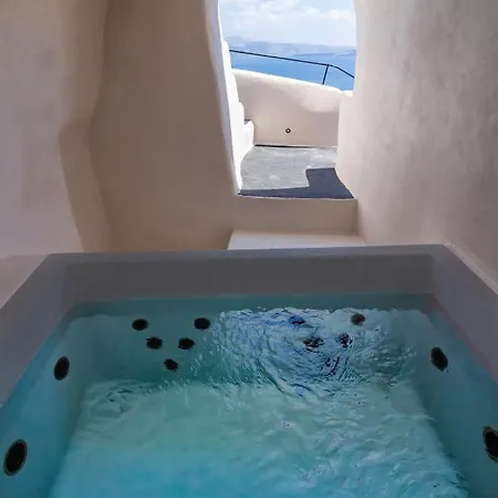 One Of One - Aether Apartment